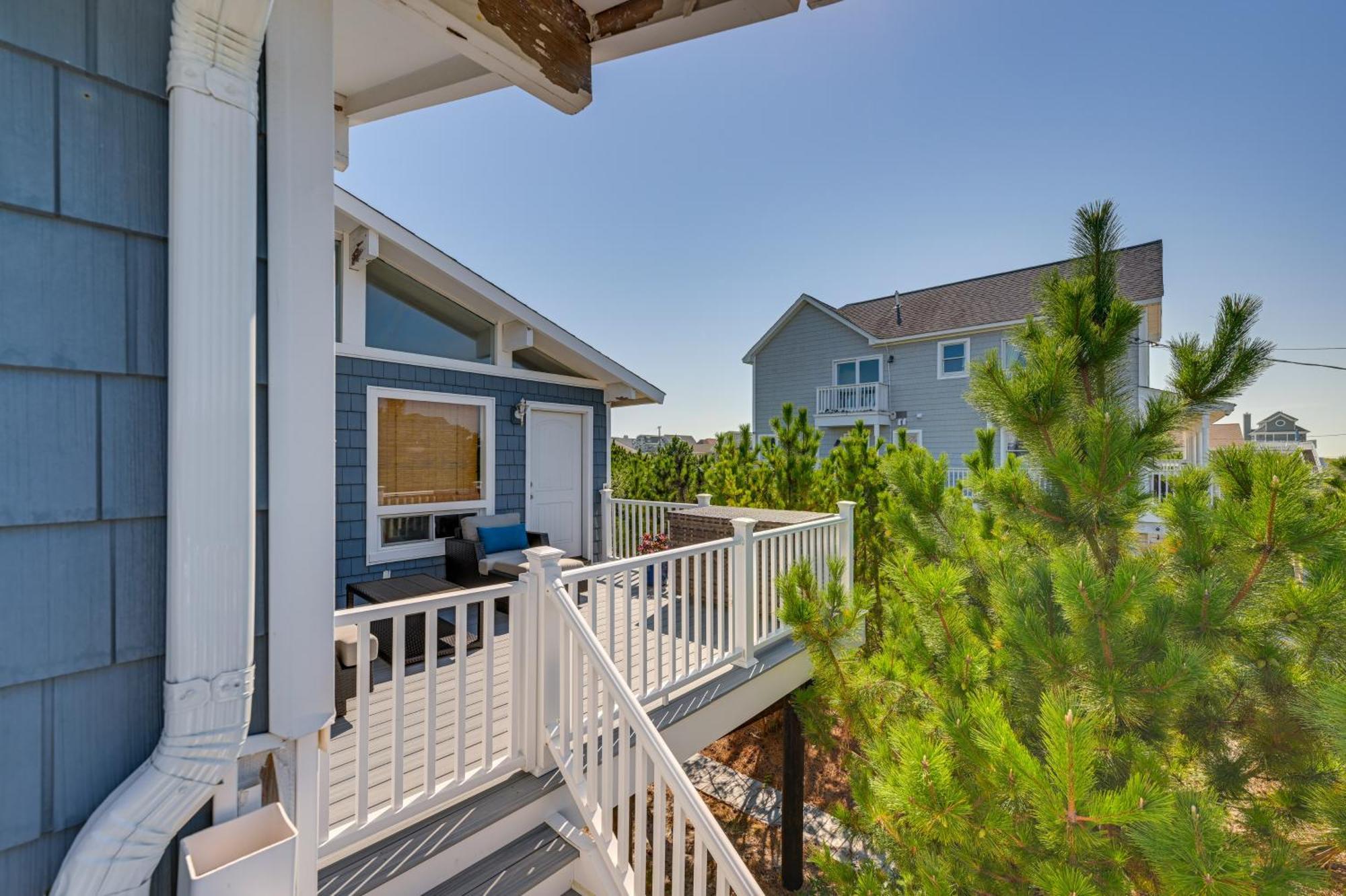 Westhampton Beach Home With Deck And Ocean Views! Exterior photo