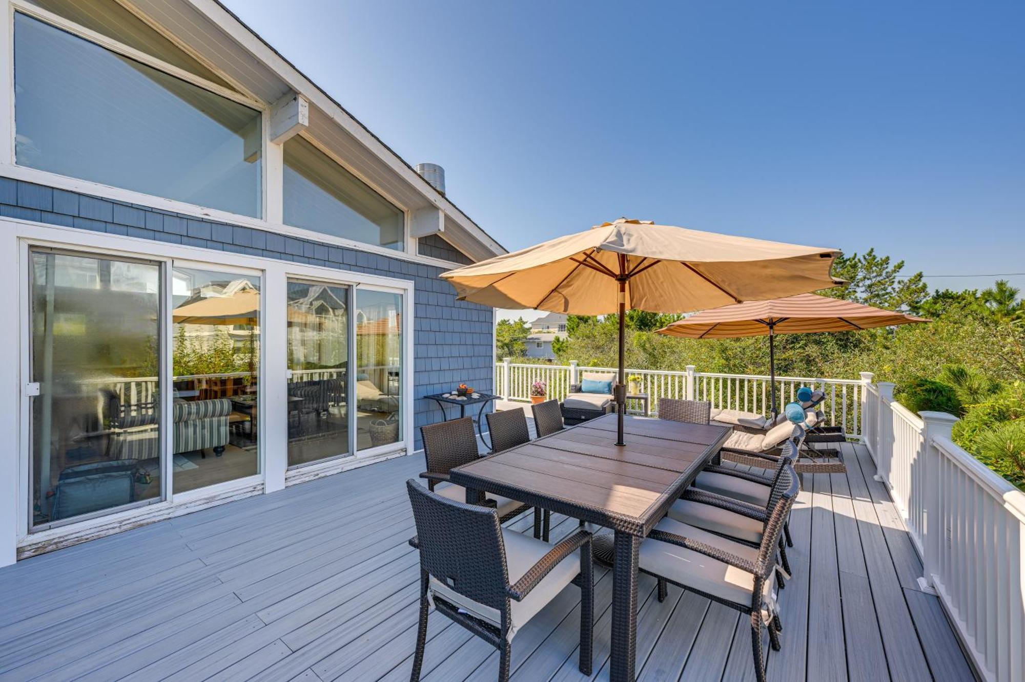 Westhampton Beach Home With Deck And Ocean Views! Exterior photo